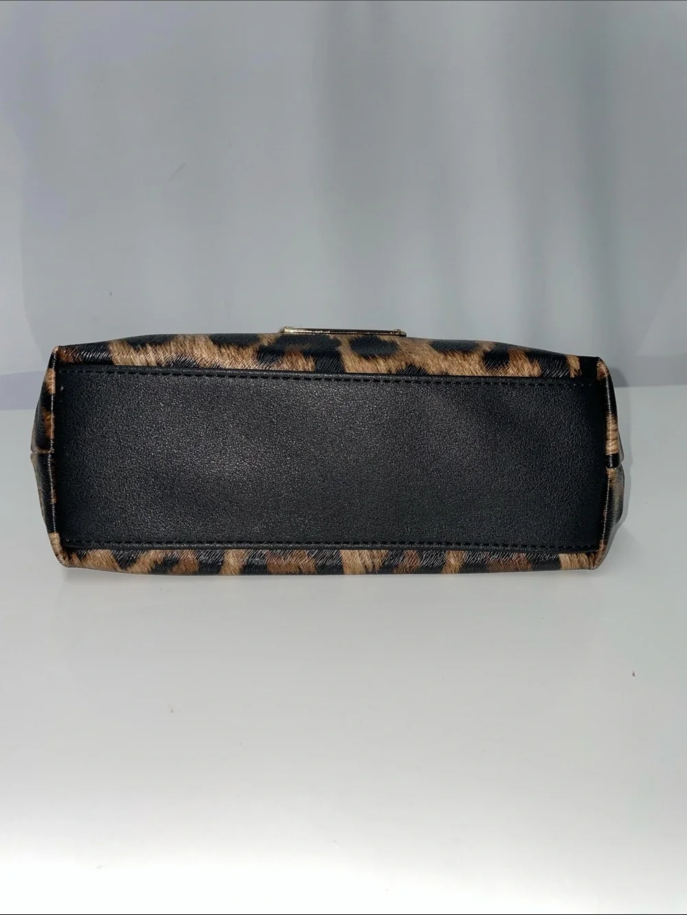 bebe clutch wristlet